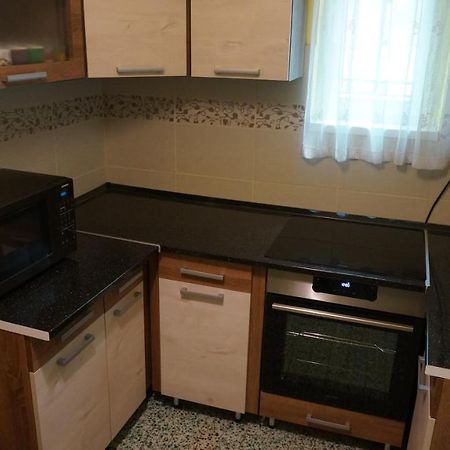 Sunny Apartman Nyíregyháza Buitenkant foto